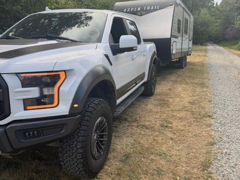 Used 2020 Ford F150 Raptor w/ Equipment Group 802A Luxury AWD/4WD image 10