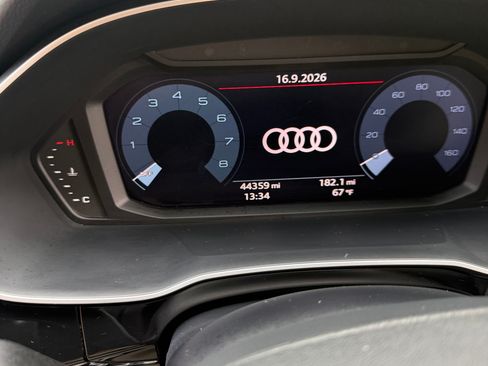 Used 2021 Audi Q3 2.0T Premium w/ Convenience Package AWD/4WD image 22