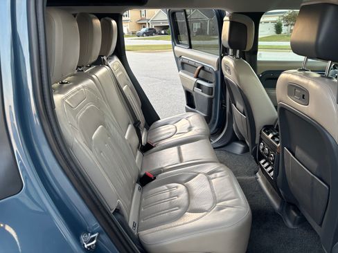 Used 2020 Land Rover Defender 110 HSE image 18