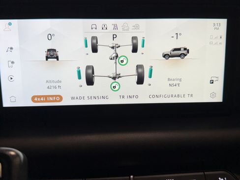 Used 2022 Land Rover Defender 90 X image 21