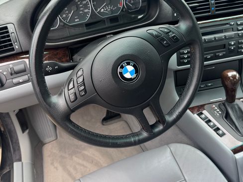 Used 2004 BMW 330Ci Convertible RWD image 5