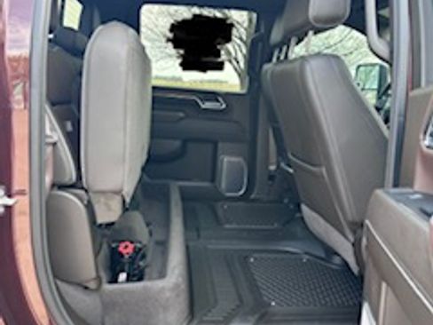 Used 2024 GMC Sierra 3500 Denali AWD/4WD image 13