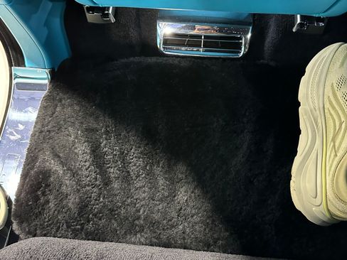 Used 2022 Rolls-Royce Cullinan w/ Dark Exterior Package image 13