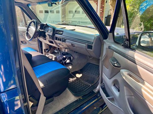 Used 1996 Ford F150 4x4 Regular Cab image 19