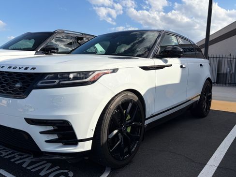 Used 2020 Land Rover Range Rover Velar R-Dynamic S AWD/4WD image 8