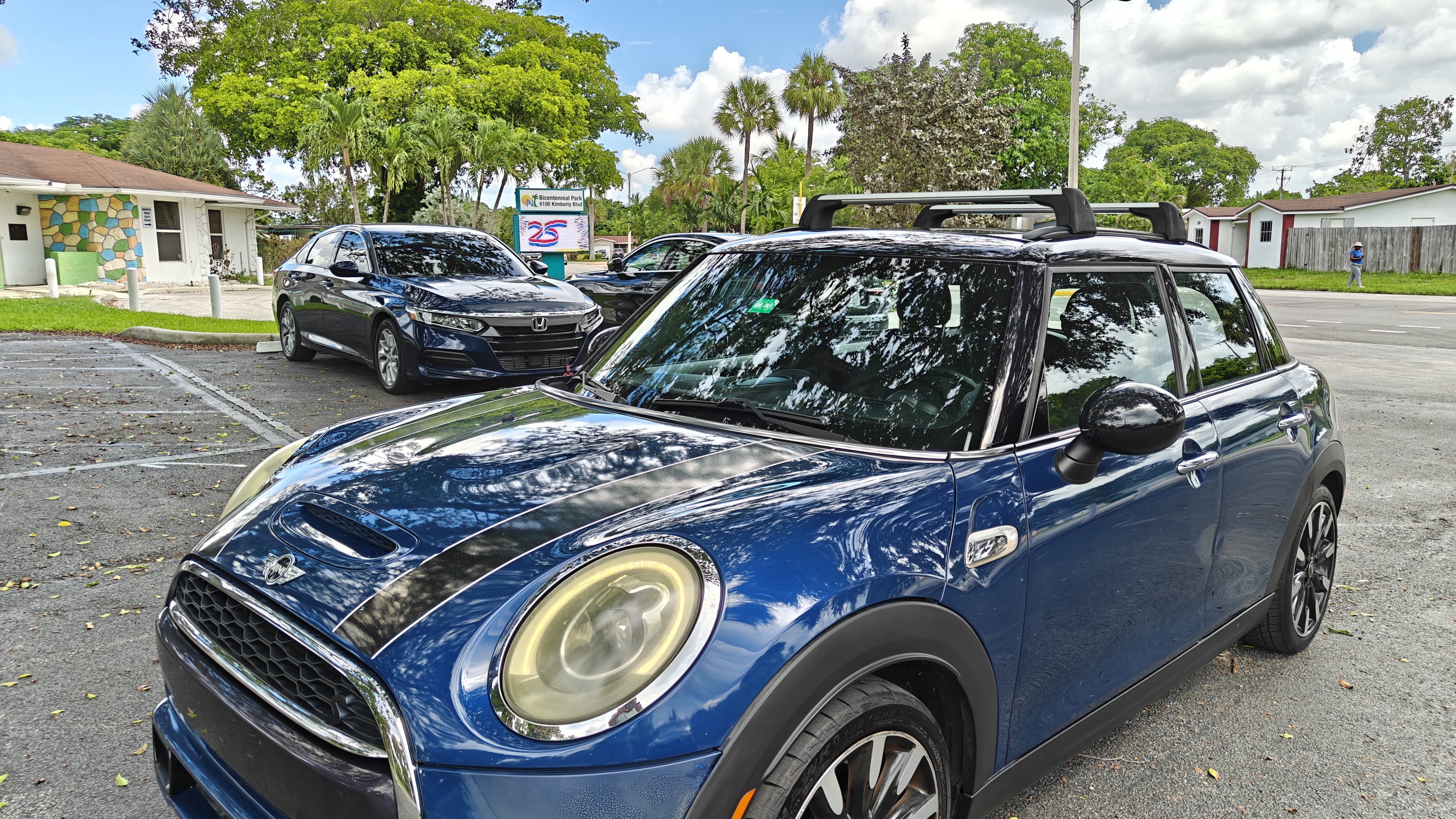 Used 2015 MINI Cooper S FWD image 4