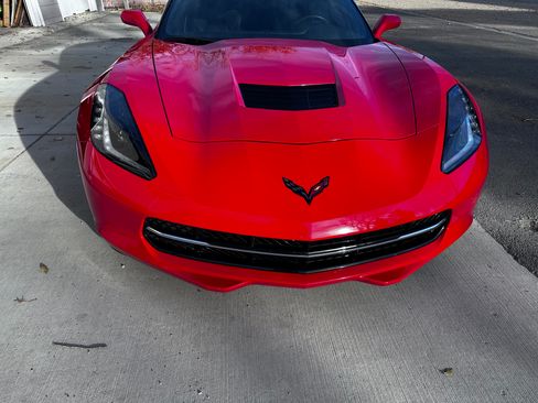 Used 2016 Chevrolet Corvette Stingray Coupe RWD image 5