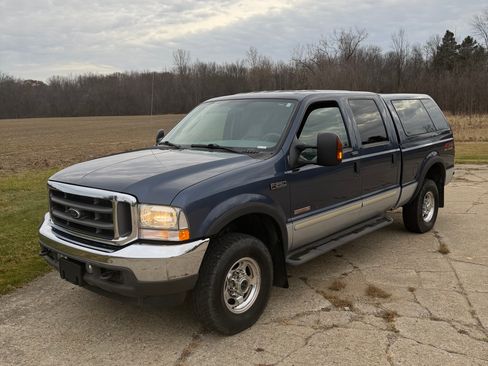 Used 2004 Ford F250 Harley-Davidson image 1