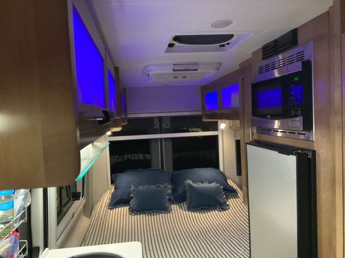 Used 2019 Ford Transit 350 148 High Roof Extended DRW image 6