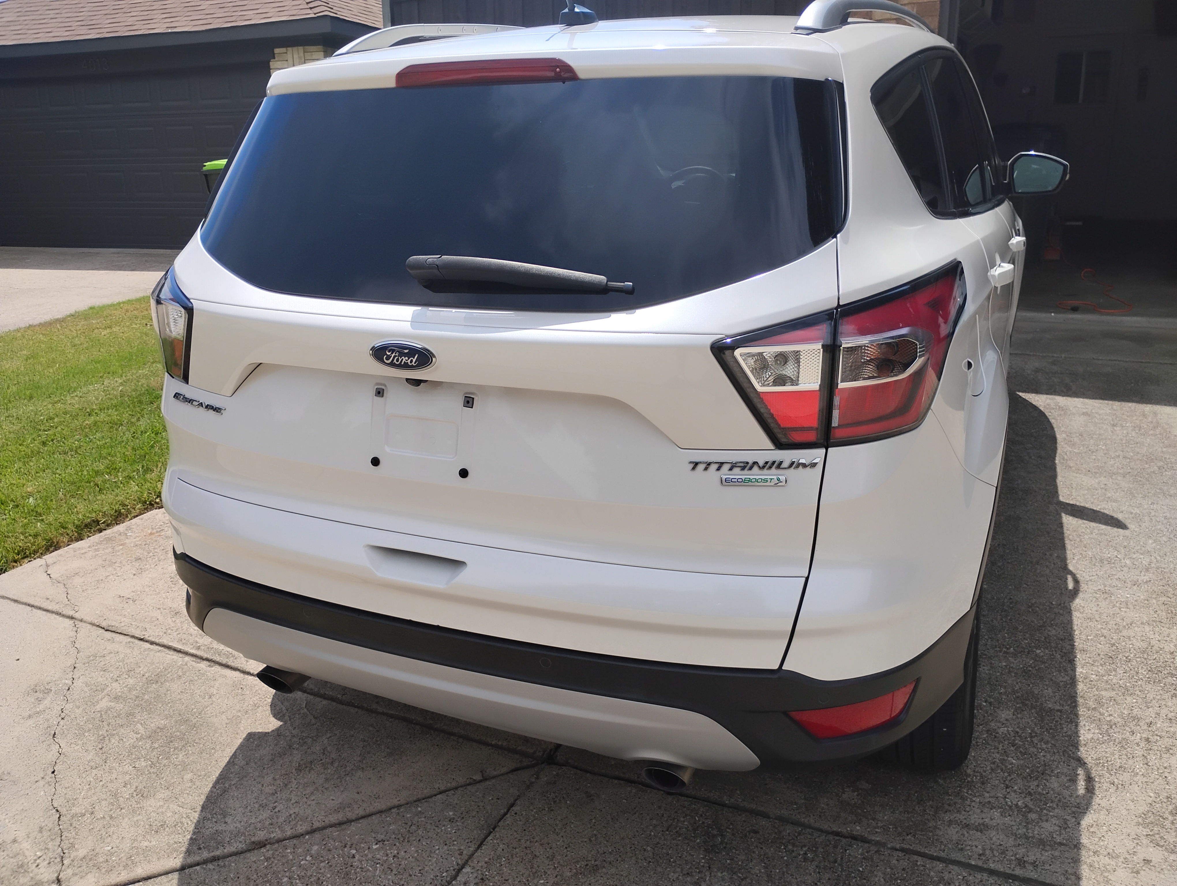 Used 2017 Ford Escape Titanium FWD image 5