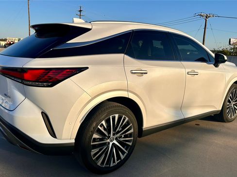 Used 2025 Lexus RX 350 F Sport image 4