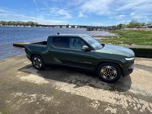 Used 2023 Rivian R1T Adventure image 14