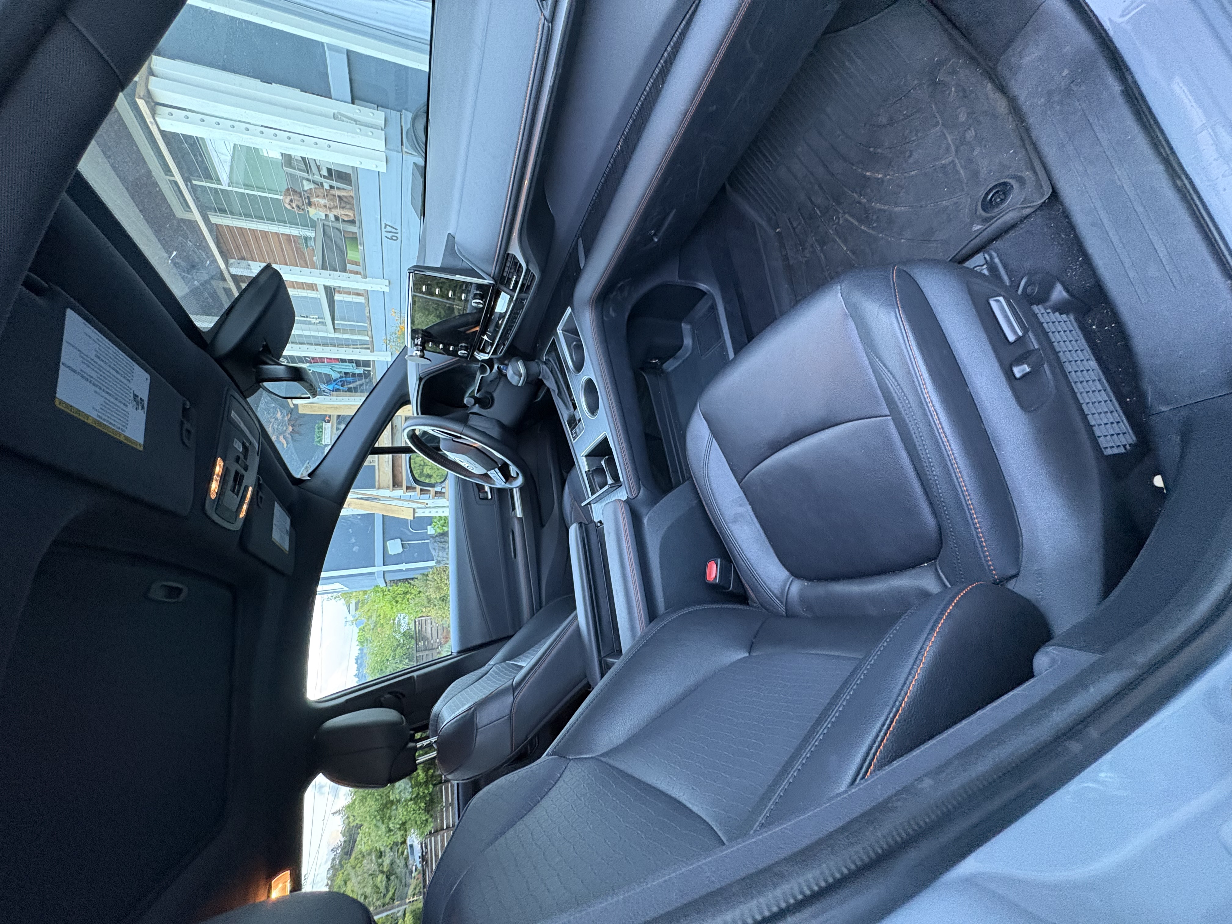 Used 2023 Toyota Sienna XSE AWD/4WD image 10