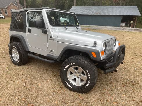 Used 2006 Jeep Wrangler Sport w/ 30" Tire & Wheel Group image 1