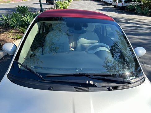 Used 2018 FIAT 500 Pop image 10