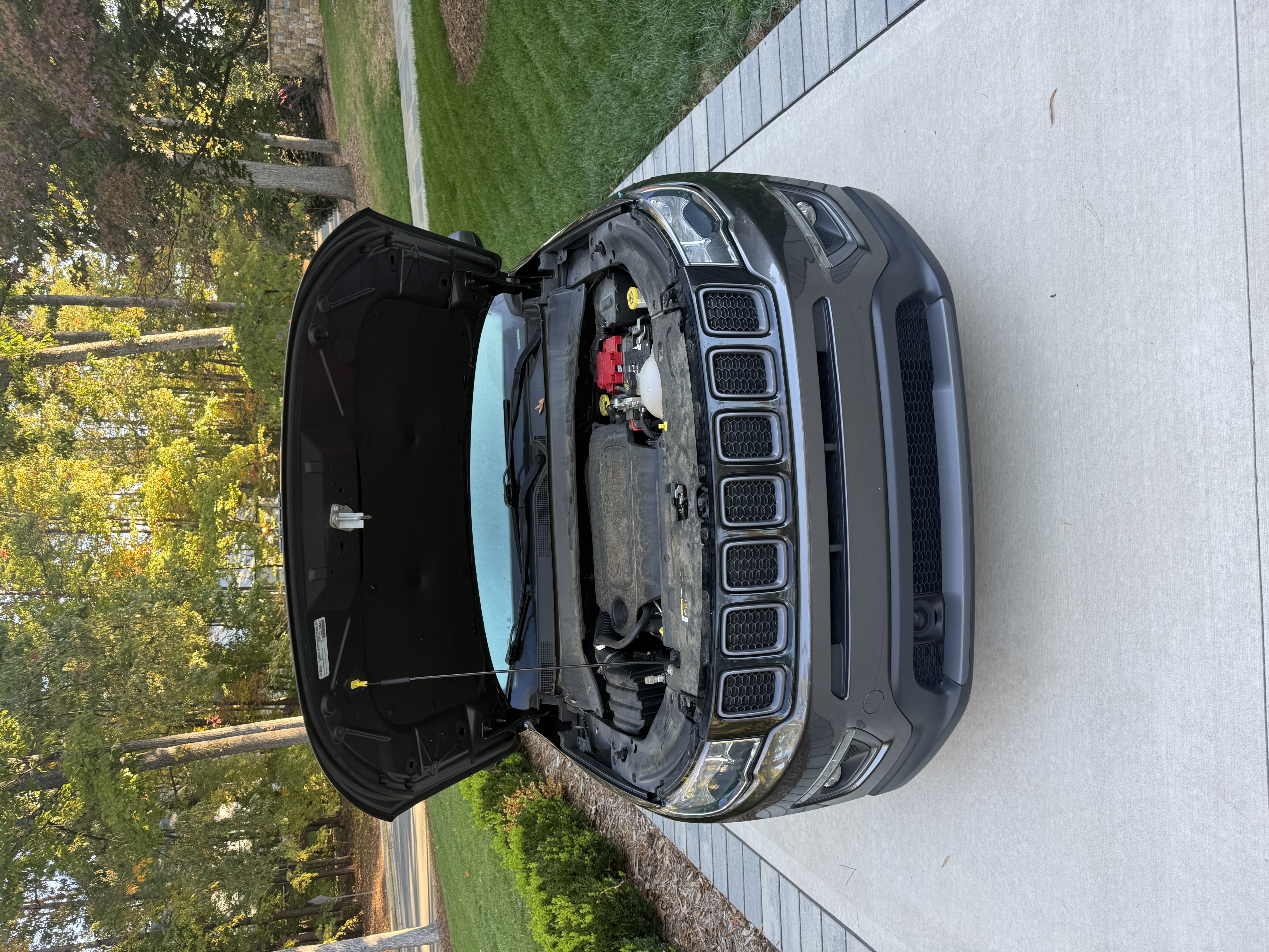Used 2021 Jeep Compass Latitude w/ Sun and Sound Group FWD image 12