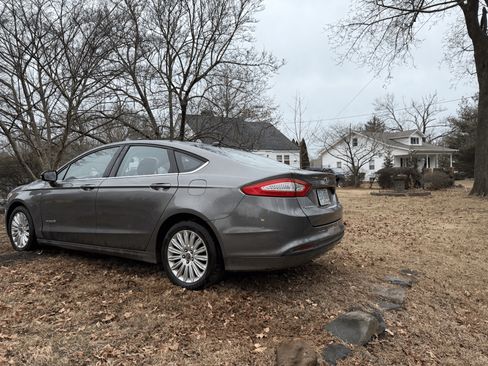Used 2013 Ford Fusion SE image 6