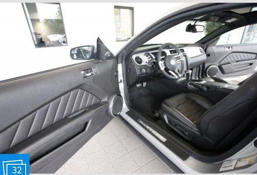 Used 2012 Ford Mustang Premium RWD image 14
