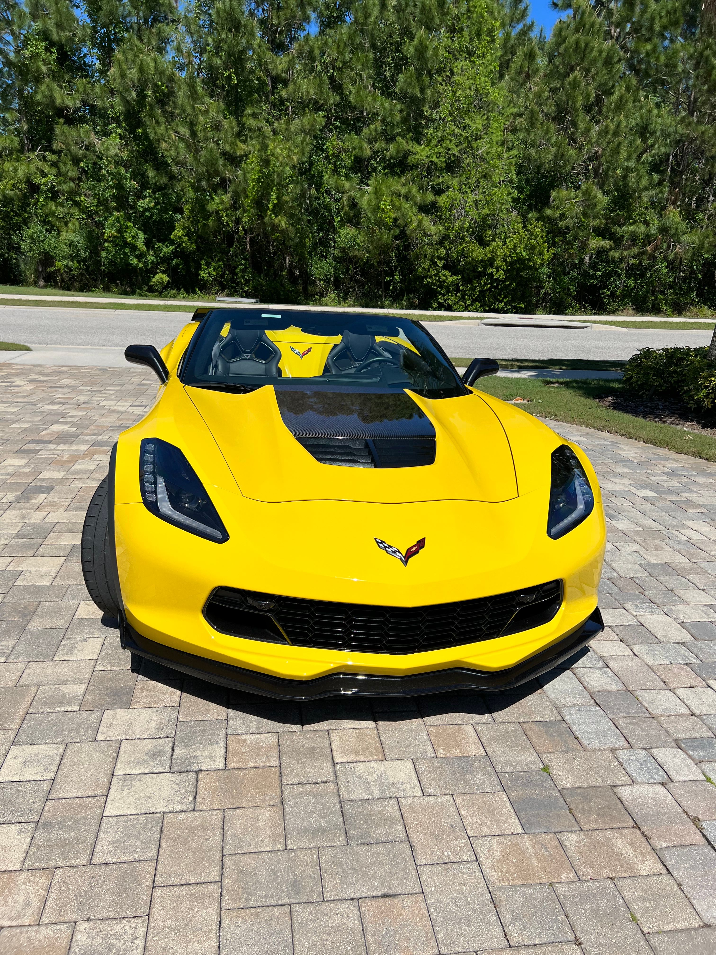 Used 2016 Chevrolet Corvette Z06 w/ Z07 Performance Package RWD image 11