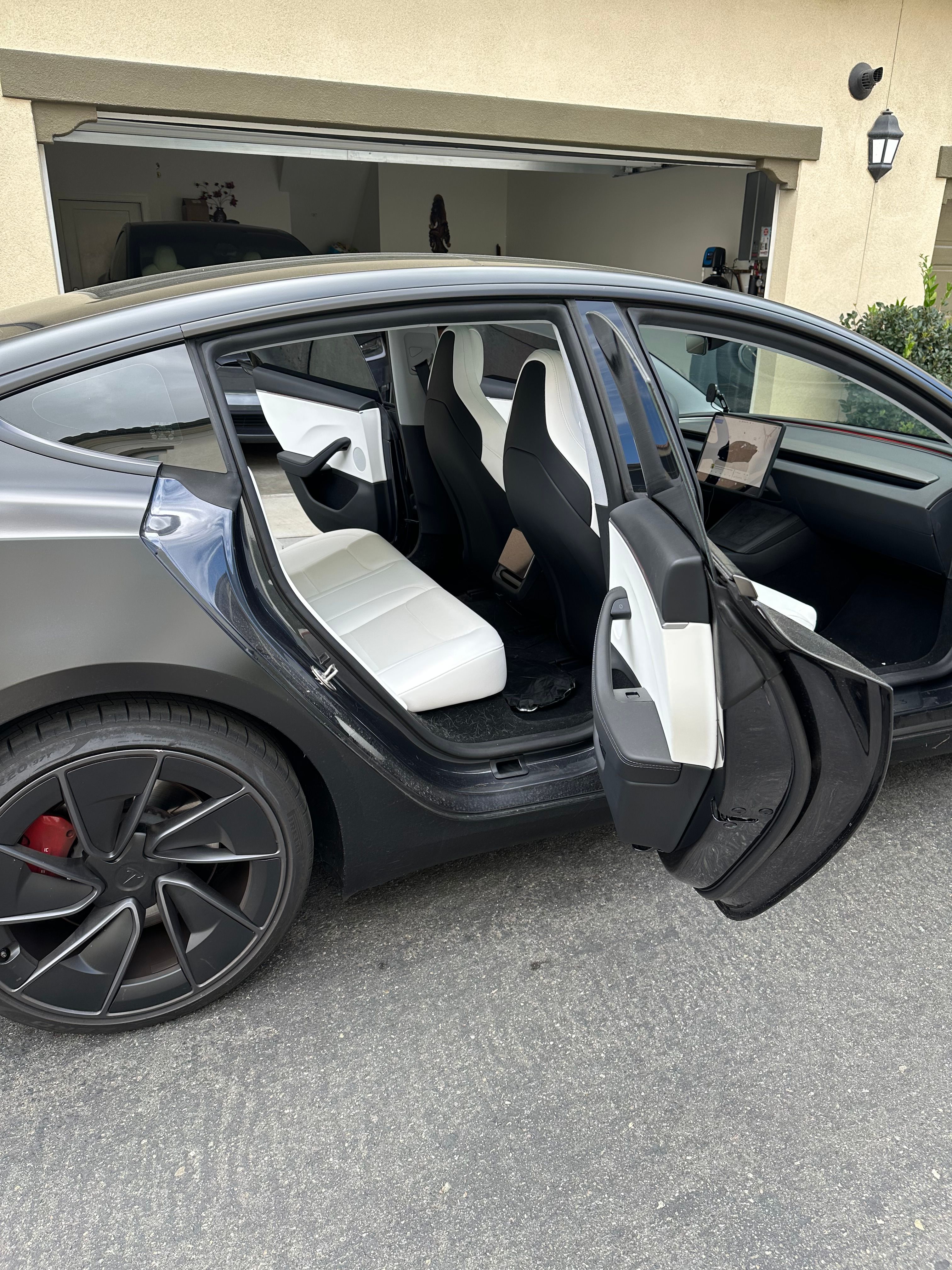 Used 2024 Tesla Model 3 Performance AWD/4WD image 12