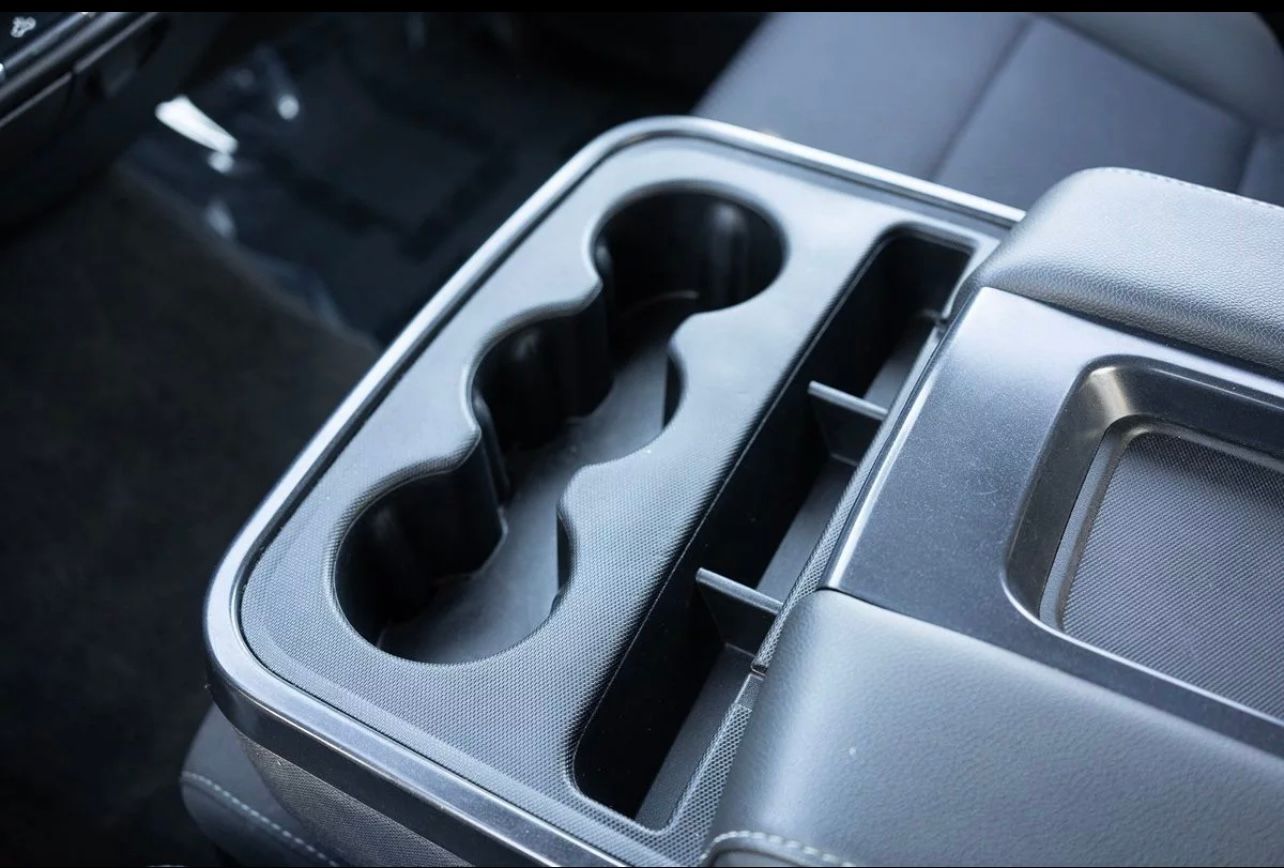 Used 2018 Chevrolet Silverado 1500 LT w/ Texas Edition RWD image 9