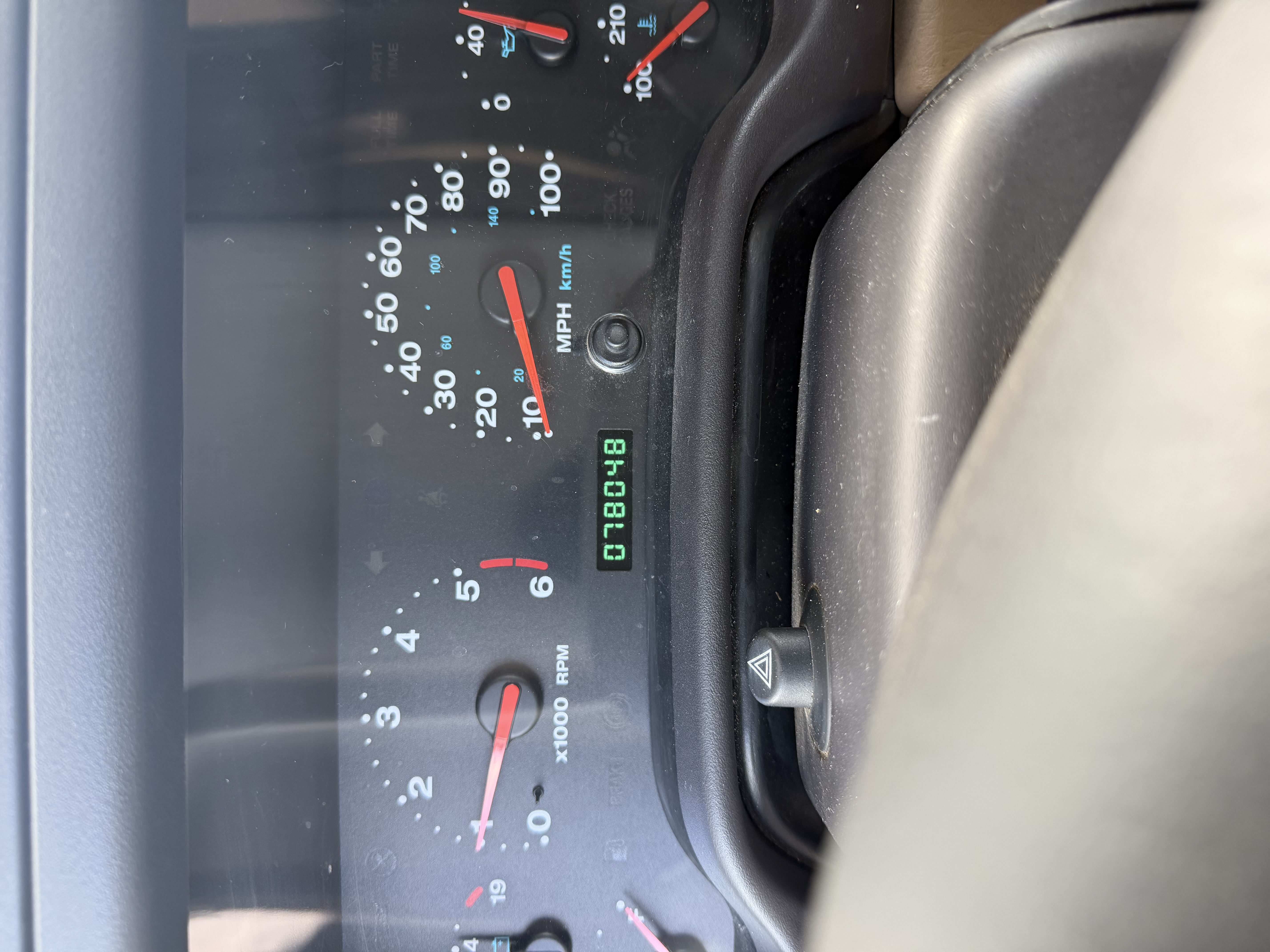 Used 2002 Jeep Wrangler Sahara AWD/4WD image 10