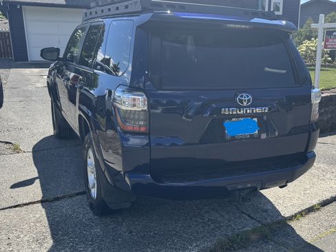 Used 2019 Toyota 4Runner SR5 Premium AWD/4WD image 4