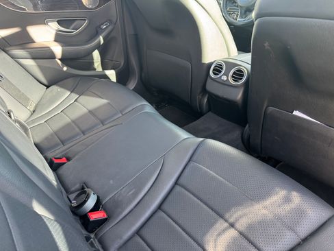 Used 2018 Mercedes-Benz C 300 4MATIC Sedan image 8