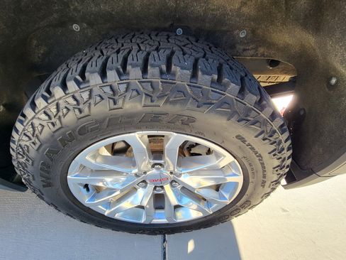 Used 2021 GMC Sierra 1500 SLT w/ SLT Premium Package image 27