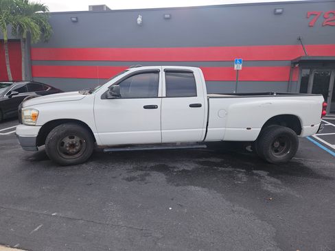 Used 2007 Dodge Ram 3500 Truck SLT image 22