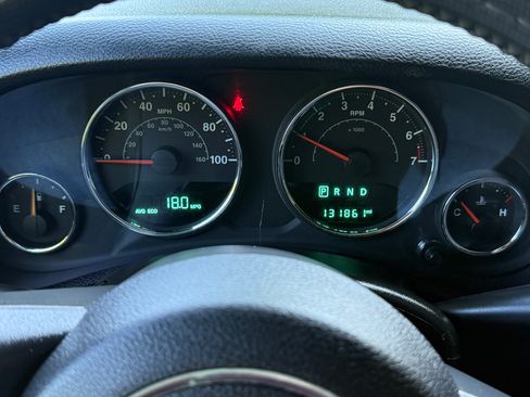Used 2015 Jeep Wrangler Unlimited Sahara w/ Trailer Tow Group AWD/4WD image 15