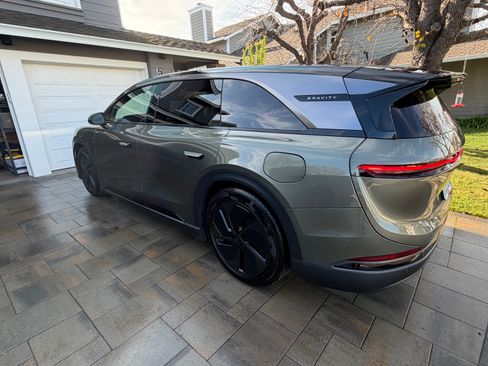 Used 2026 Lucid Gravity Grand Touring image 5