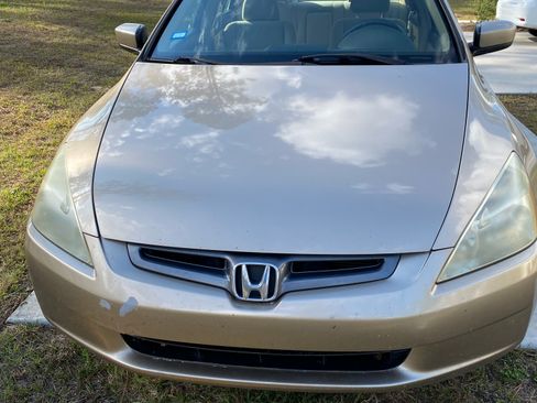 Used 2005 Honda Accord LX image 2