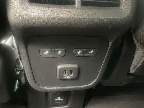 Used 2020 GMC Terrain Denali w/ Denali Premium Package image 14