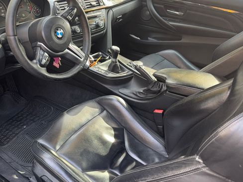 Used 2015 BMW M4 Coupe image 9