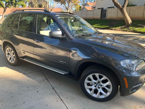 Used 2012 BMW X5 xDrive35i image 13