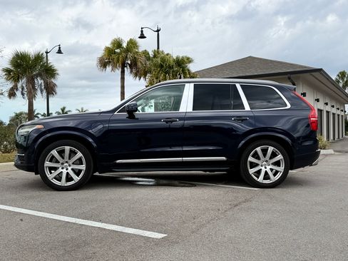 Used 2017 Volvo XC90 T8 Excellence image 4