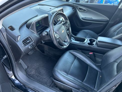 Used 2013 Chevrolet Volt Premium w/ Premium Trim Package image 6