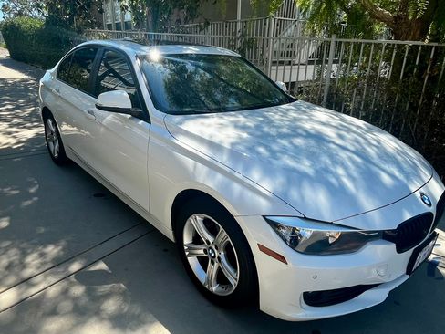 Used 2015 BMW 328i xDrive Sedan AWD/4WD image 6