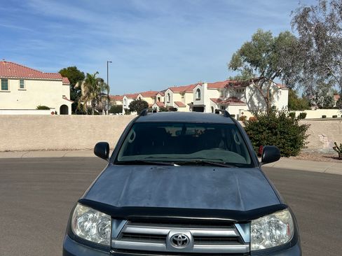 Used 2004 Toyota 4Runner Sport image 10
