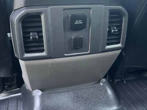 Used 2016 Ford F150 XLT w/ Equipment Group 302A Luxury RWD image 4