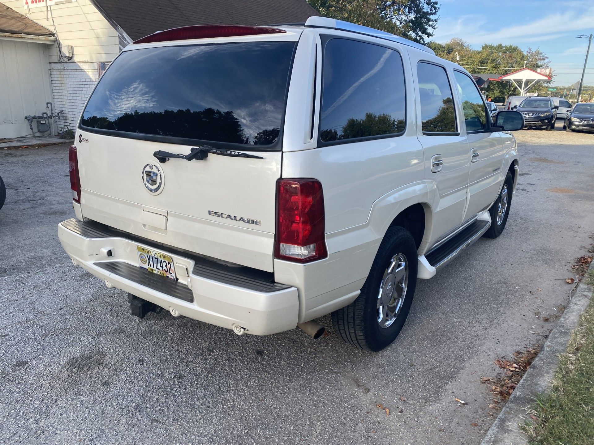 Used 2003 Cadillac Escalade AWD w/ Marketing Vehicle Package image 5
