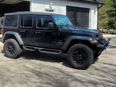 Used 2023 Jeep Wrangler Unlimited w/ Cold Weather Group