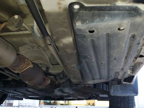 Used 2011 Toyota Sienna XLE image 13