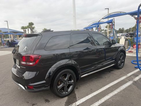Used 2018 Dodge Journey Crossroad image 5