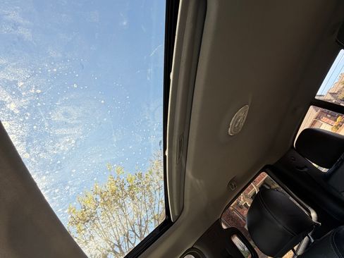 Used 2012 Ford F150 Lariat w/ Lariat Plus Pkg image 15