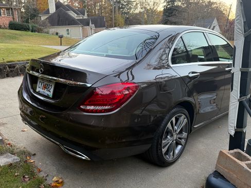Used 2017 Mercedes-Benz C 300 Sedan image 10