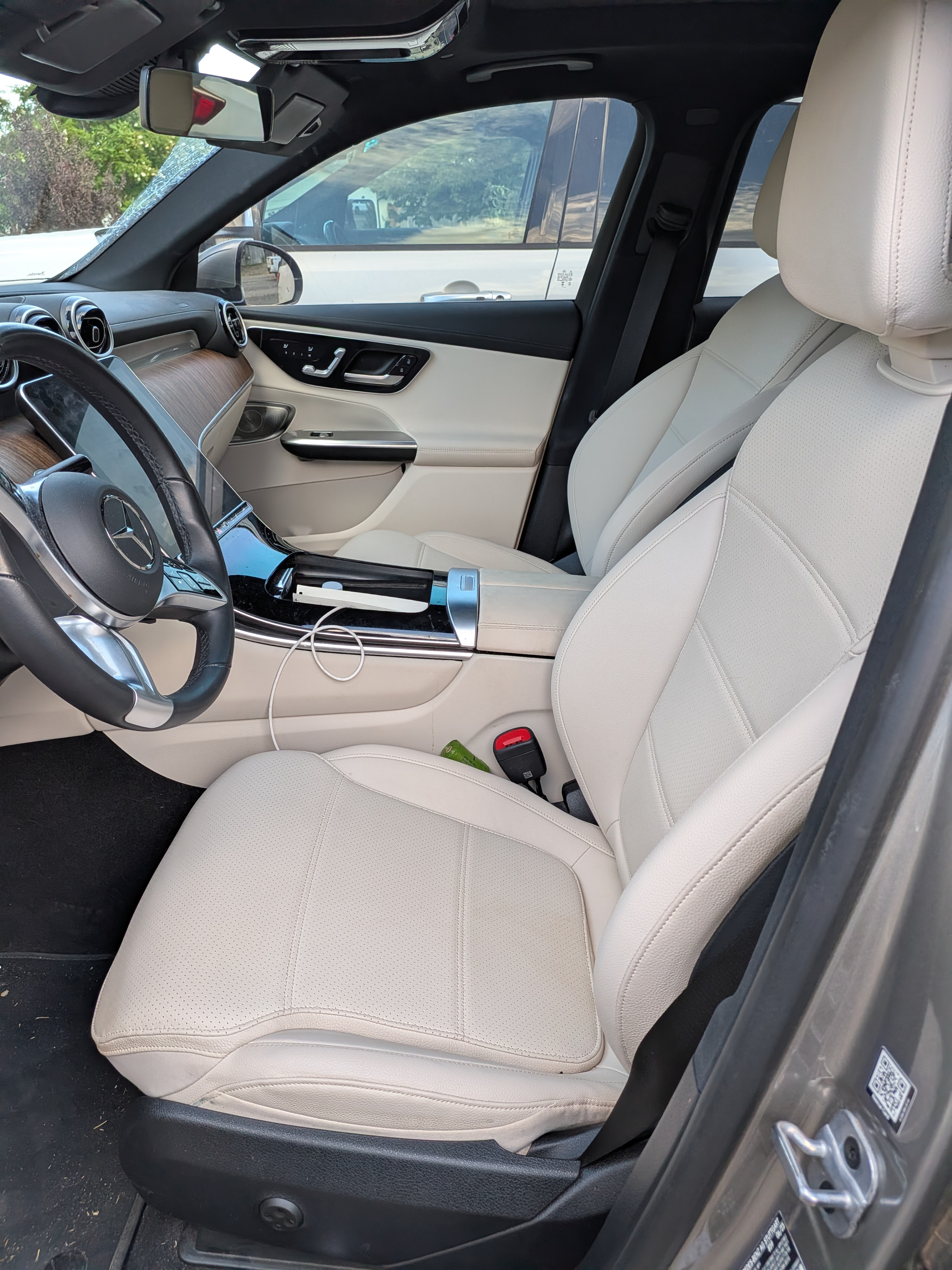 Used 2023 Mercedes-Benz GLC 300 4MATIC image 6