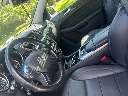 Used 2015 Mercedes-Benz ML 350 4MATIC image 14