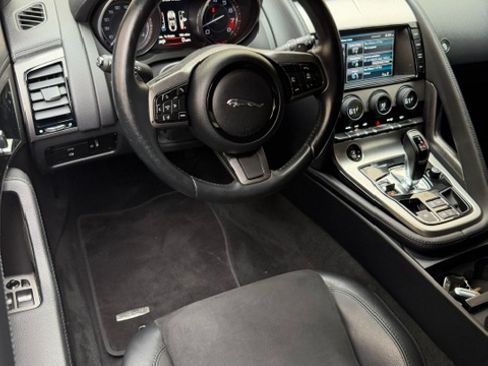 Used 2015 Jaguar F-TYPE Coupe RWD image 18